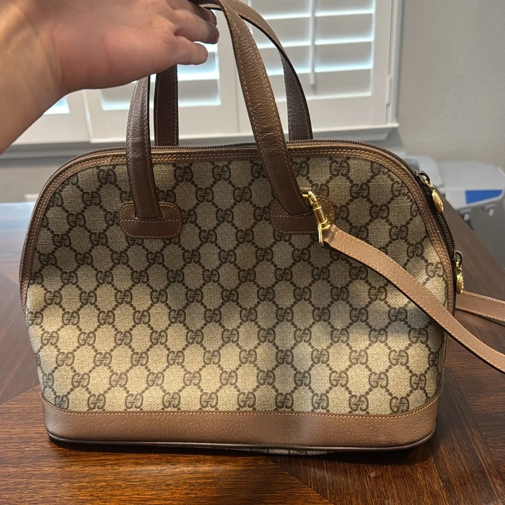 Vintage Gucci handbag